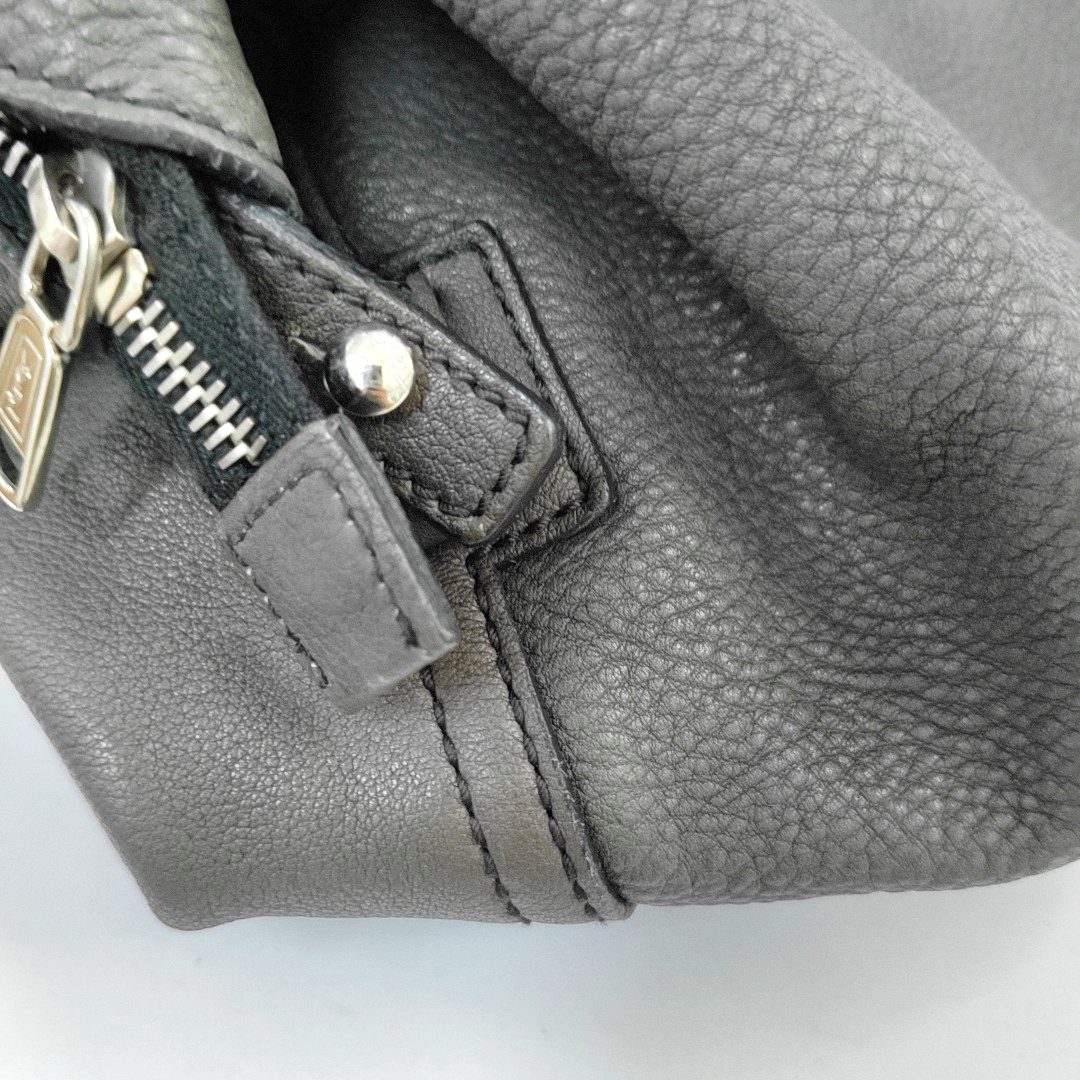 YSL EASY Medium size Dark Grey Leather Quilted Handbag Silver Hardware-(SKU)-955054552