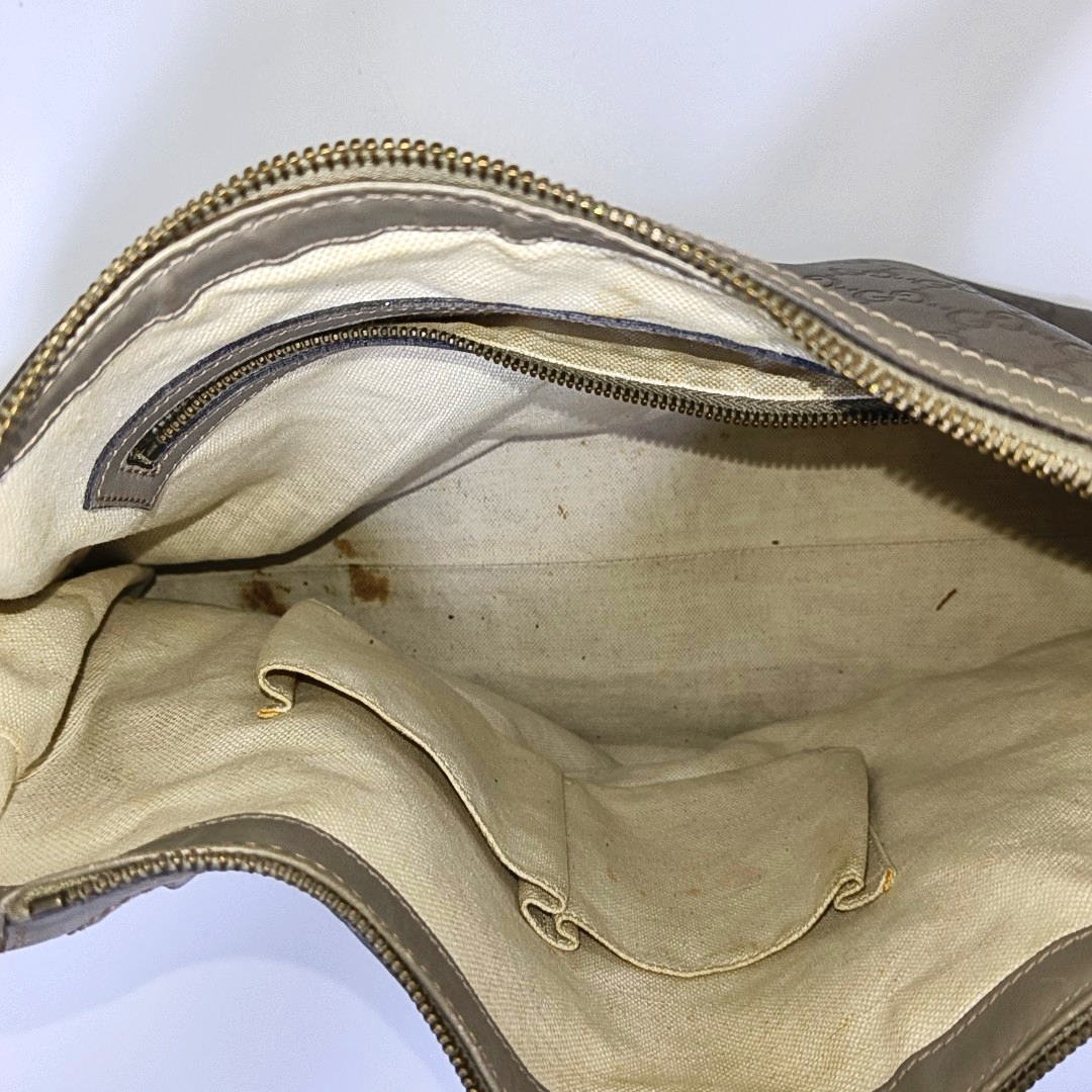 GUCCI Gray Cowhide Monogram Crumpled Single Shoulder Bag Golden hardware-(SKU)-946387965
