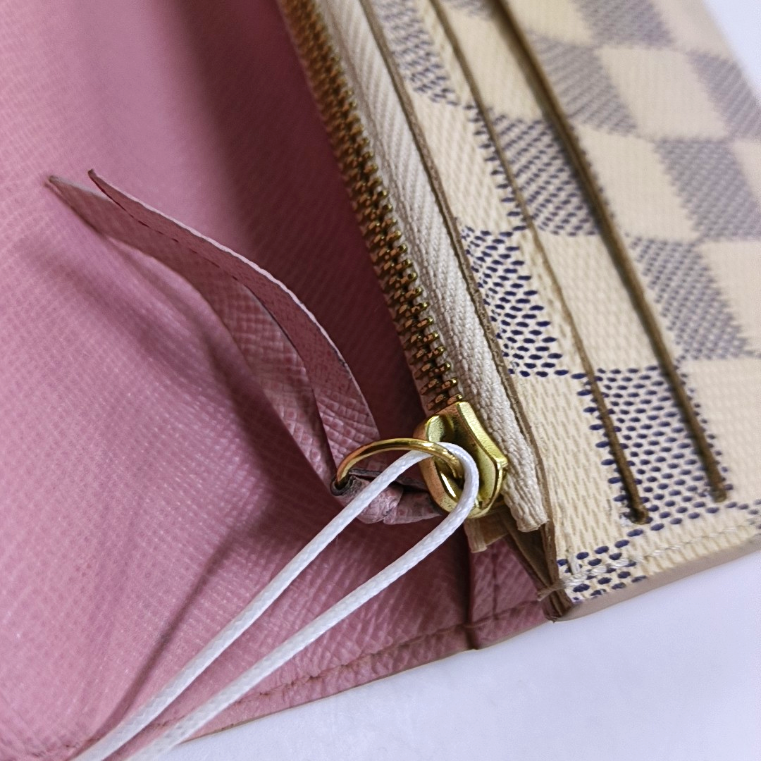 LOUIS VUITTON EMILIE White Coated Canvas Checkered Wallet Golden hardware-(SKU)-954698850