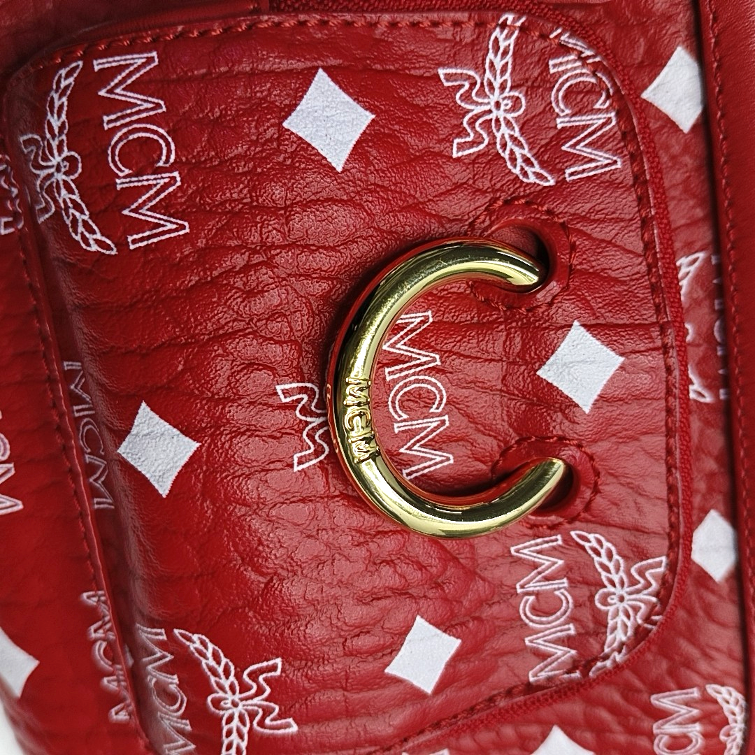 MCM KLASSIK Small size Red Coated Canvas Printed Shoulder Bag Crossbody Golden hardware Removable shoulder strap-(SKU)-952009308