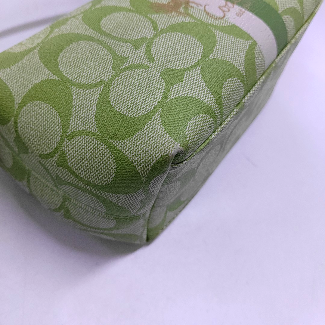 COACH Green Coated Canvas Monogram Printed Handbag Golden hardware-(SKU)-951116147