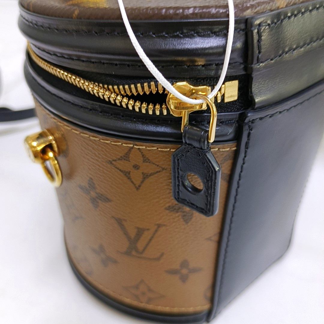 LOUIS VUITTON CANNES Small Brown Coated Canvas Monogram Damier Ebene Crossbody Tote Shoulder Bag Golden Hardware Removable Shoulder Strap-(SKU)-958365083