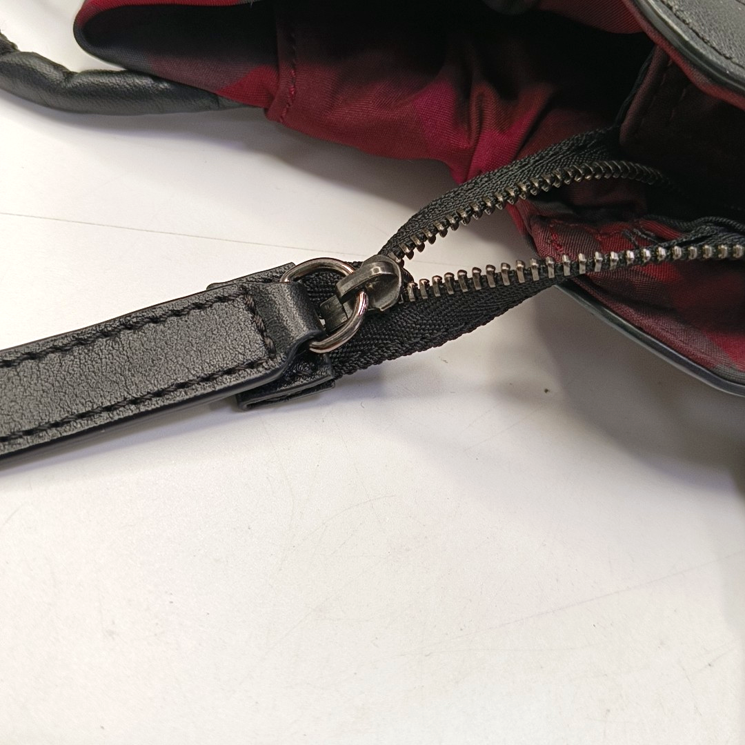 BURBERRY Buckleigh Burgundy Nylon Printed Handbag Single Shoulder Bag Black hardware-(SKU)-959494480
