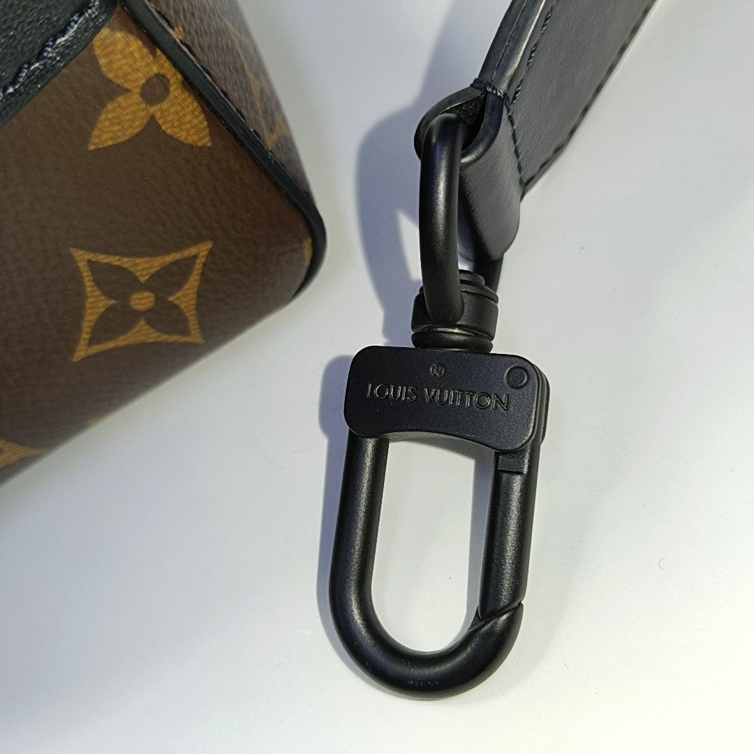 LOUIS VUITTON KEEPALL Brown Coated Canvas Monogram Boston Bag with Detachable Strap-(SKU)-968731490