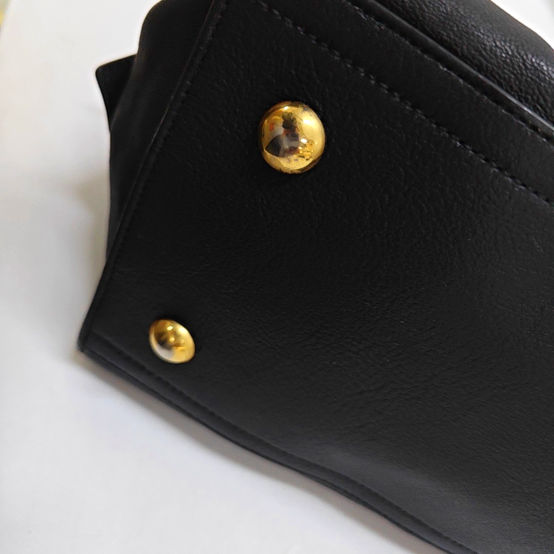 YSL CHYC Y LIGNE Small size Black cowhide tote bag Golden hardware-(SKU)-950515065