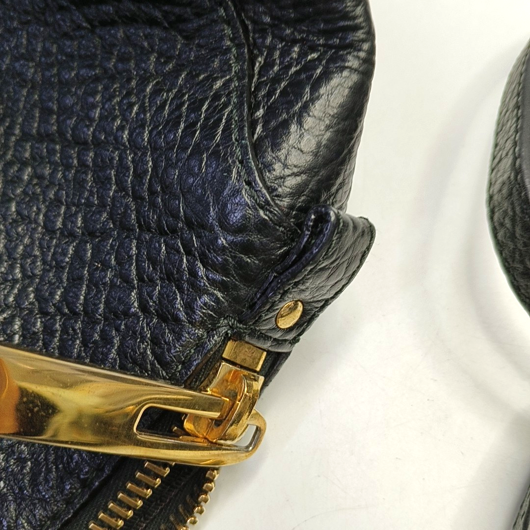 BURBERRY Clifton Black Cowhide Single Shoulder Bag Tote Bag Golden hardware Removable shoulder strap-(SKU)-950084408