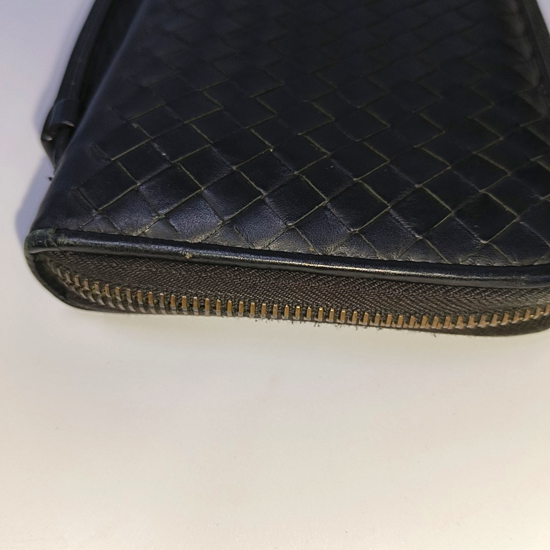 BOTTEGA VENETA Black Cowhide Woven Wallet Black hardware-(SKU)-932935096