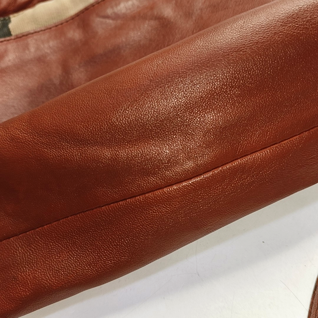 BURBERRY Red cowhide shoulder bag crossbody bag Golden hardware Removable shoulder strap-(SKU)-954287529