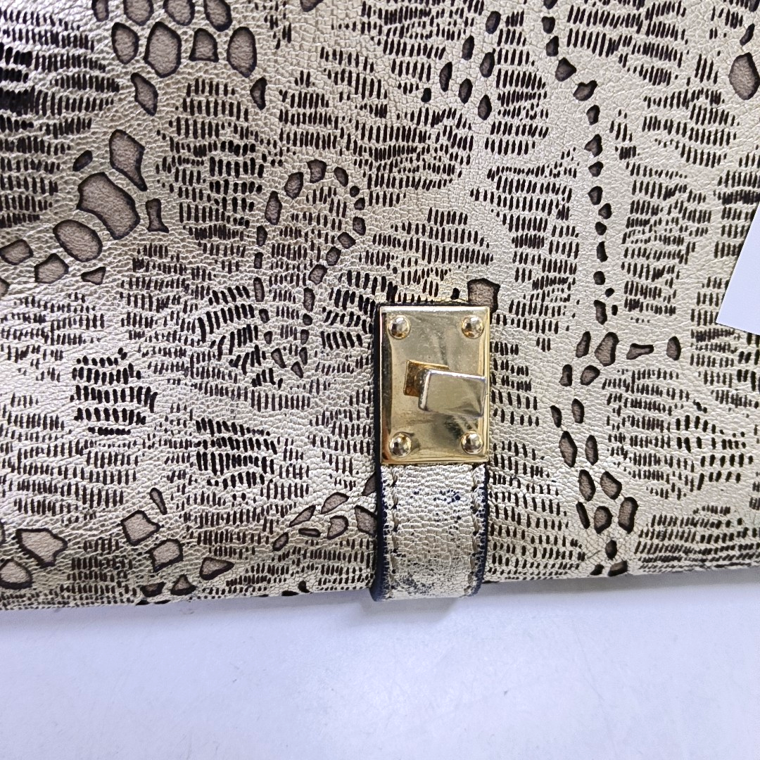 BURBERRY Champagne Leather Shoulder Bag Crossbody Golden hardware Removable shoulder strap-(SKU)-950089818