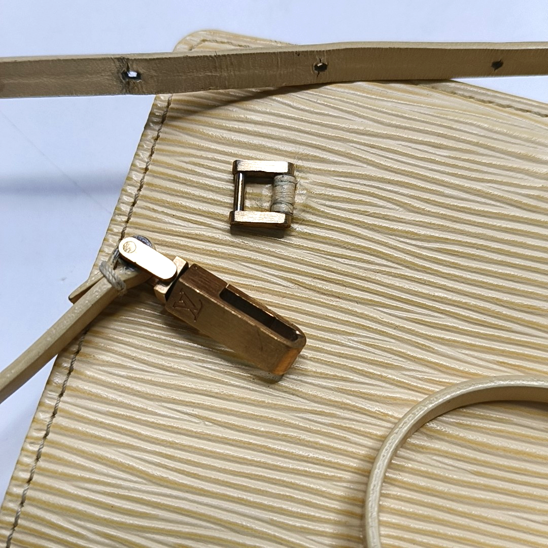 LOUIS VUITTON 黄色EPI牛皮水波纹腰包腰包/胸包 Golden hardware Vintage model-(SKU)-953082998