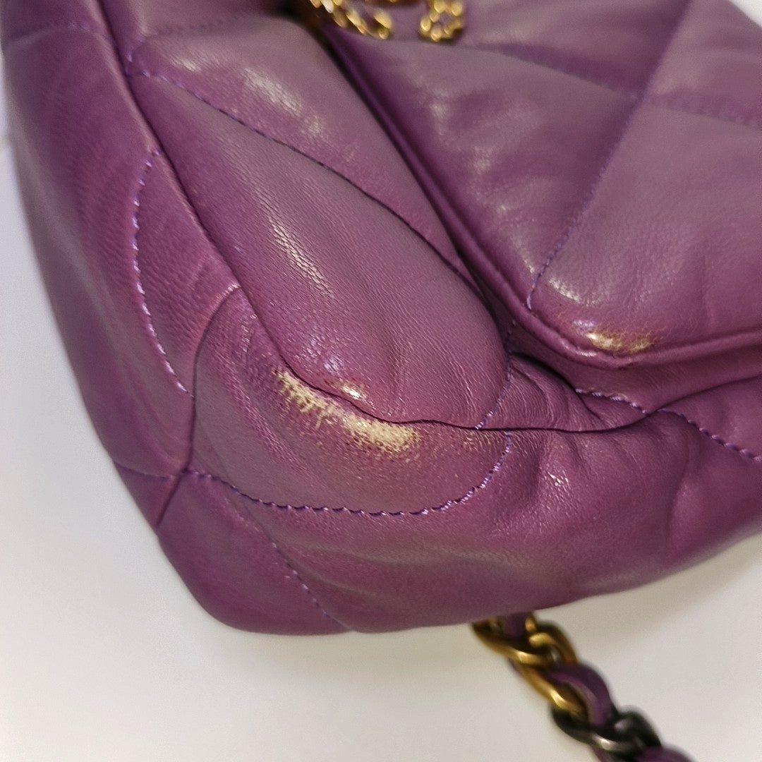 CHANEL CHANEL 19 Small Pastel Pink Lamb Leather Quilted Stitch Shoulder Bag Crossbody Bag Gold Silver Rhodium Hardware 30 Clasp-(SKU)-966023711