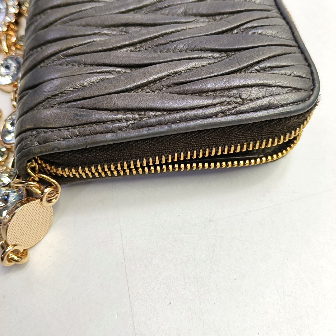 Miu Miu Matelassé Grey Lamb Skin Quilted Crossbody Bag-(SKU)-950467025