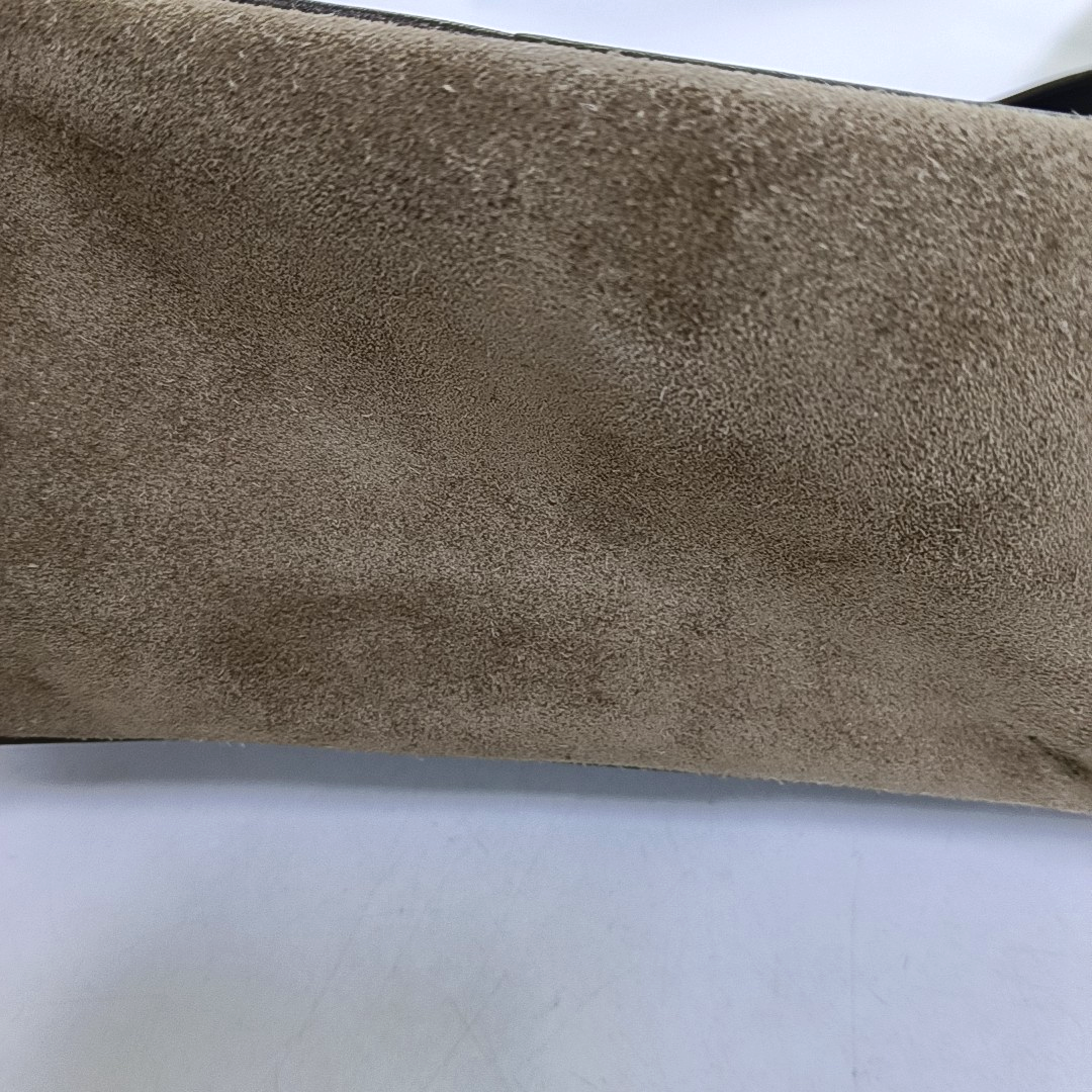 CELINE Khaki Velvet Leather Triumph Arch Embossed Single Shoulder Bag Handbag Silver Hardware-(SKU)-958683892