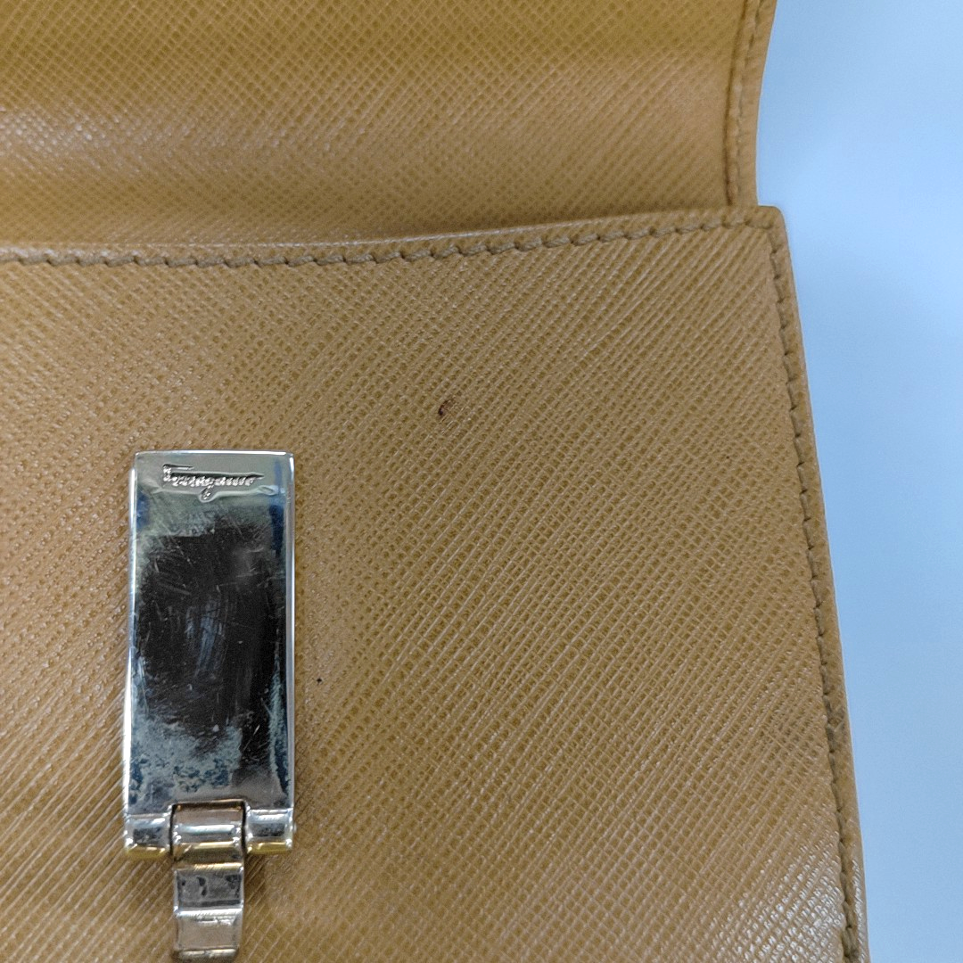 FERRAGAMO Gancio Brown Leather Embossed Wallet Golden hardware-(SKU)-13699492