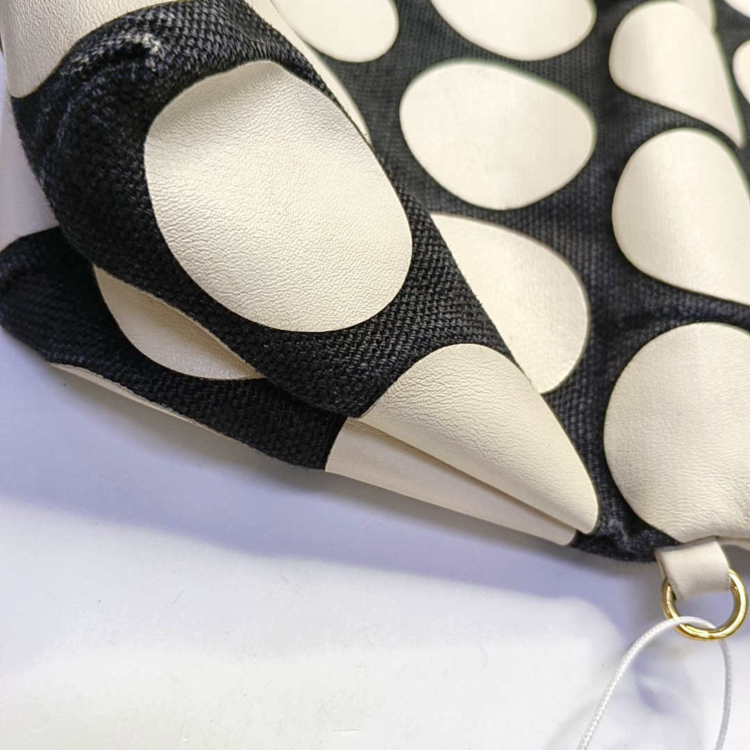 BURBERRY White Canvas Embroidered Single Shoulder Bag Crossbody Bag Handbag Golden hardware Removable shoulder strap-(SKU)-956284487