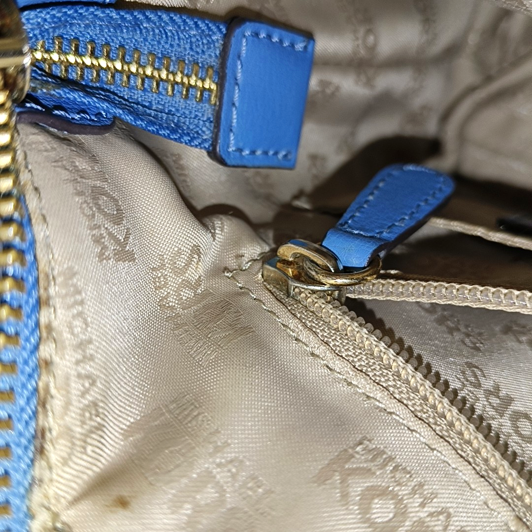 MICHAEL KORS Tote bag Small size Blue Cowhide Studs Single Shoulder Bag Tote Bag Crossbody Bag Golden hardware Removable shoulder strap-(SKU)-929655506