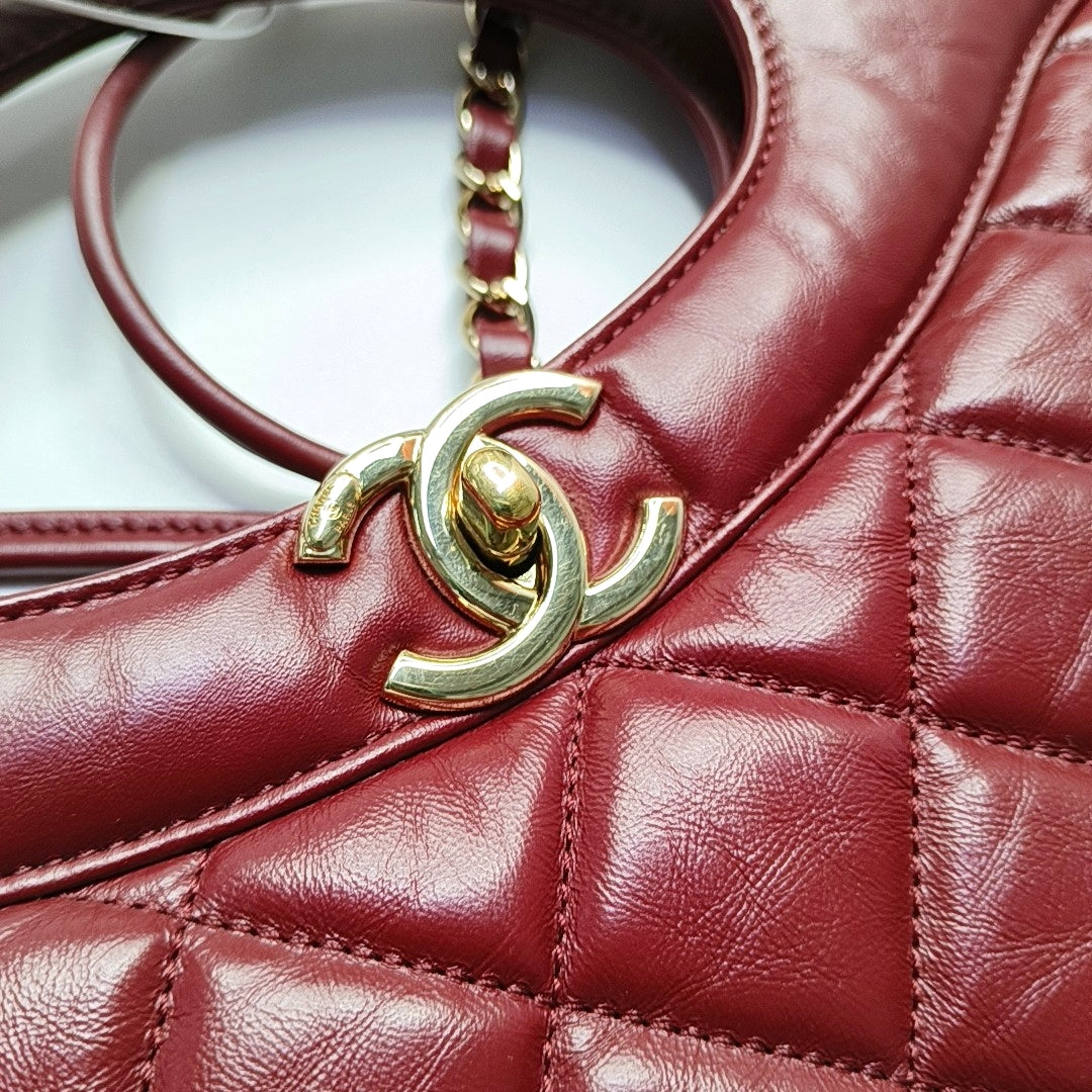 CHANEL CHANEL 31 Burgundy Vintage Calfskin Diamond Quilted Crossbody Single Shoulder Bag Tote with Gold Hardware 30 Compartments-(SKU)-966025324