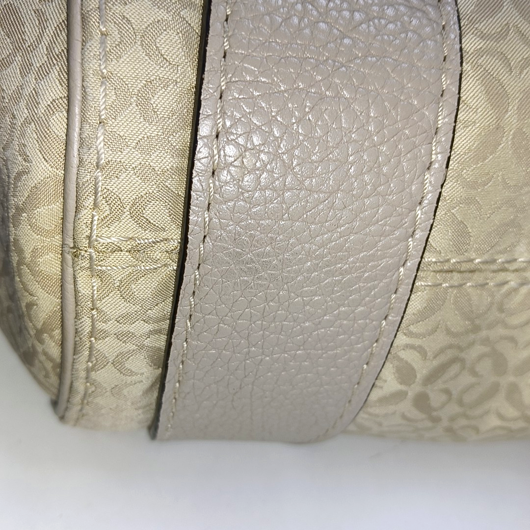LOEWE Beige Canvas Single Shoulder Bag Handbag Golden hardware-(SKU)-14006993
