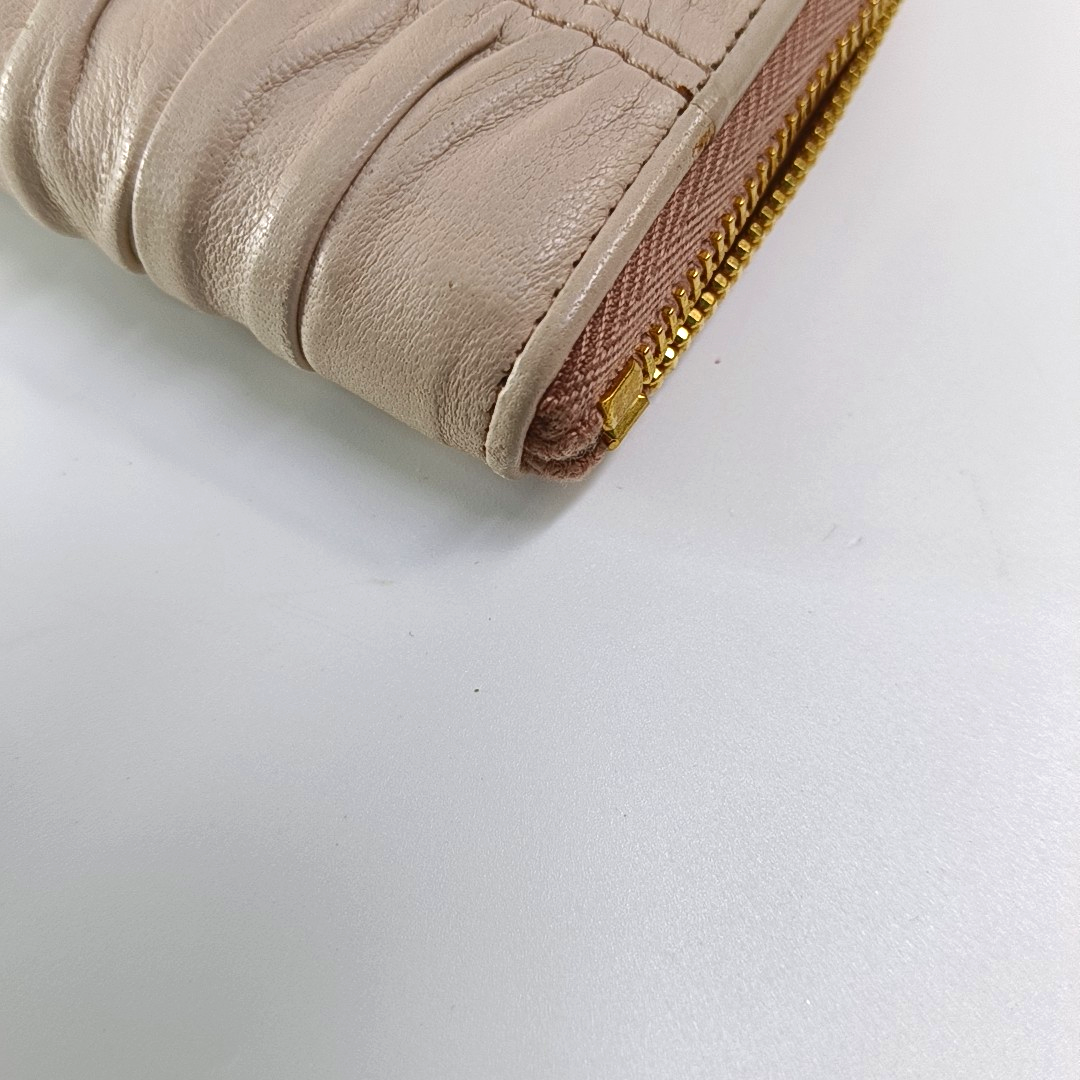 PRADA Beige Lamb Leather Quilted Wallet Golden hardware-(SKU)-955711788
