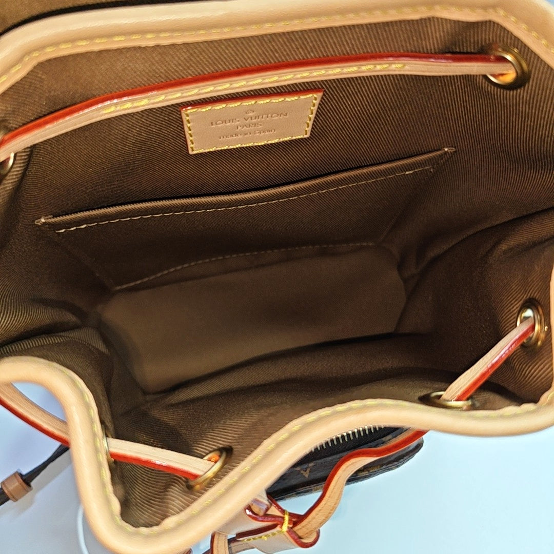 LOUIS VUITTON MONTSOURIS BB brown coated canvas Monogram backpack gold hardware 2 removable shoulder straps complete accessories-(SKU)-965720773