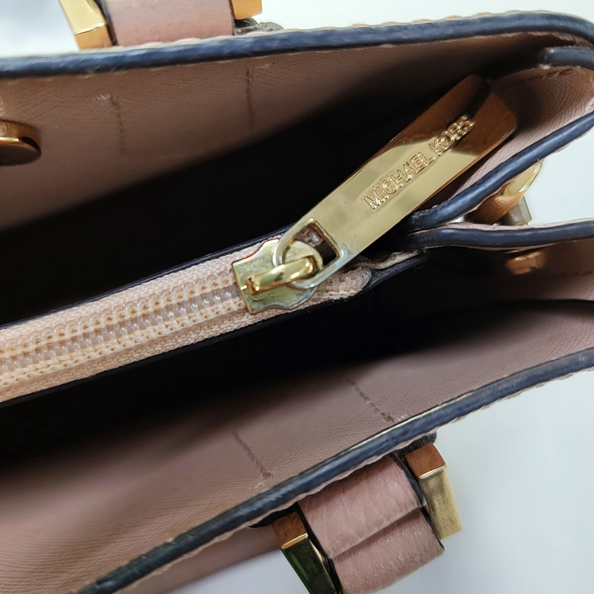 MICHAEL KORS Tote bag Medium size Pink Cowhide Crossbody Tote Bag Single Shoulder Golden hardware Removable shoulder strap-(SKU)-944298162