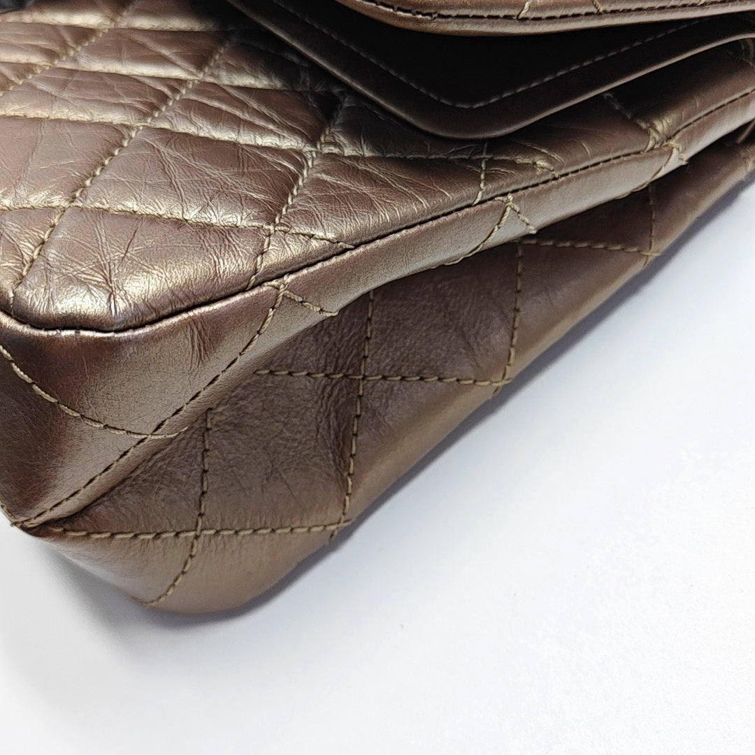 CHANEL 2.55 Maxi Super Large Golden Leather Quilted Single Shoulder Bag Crossbody Bag Palladium Hardware 16 Clasp-(SKU)-970538334