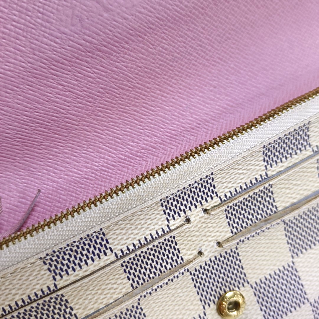 LOUIS VUITTON EMILIE White Coated Canvas Checkered Wallet Golden hardware-(SKU)-954698850