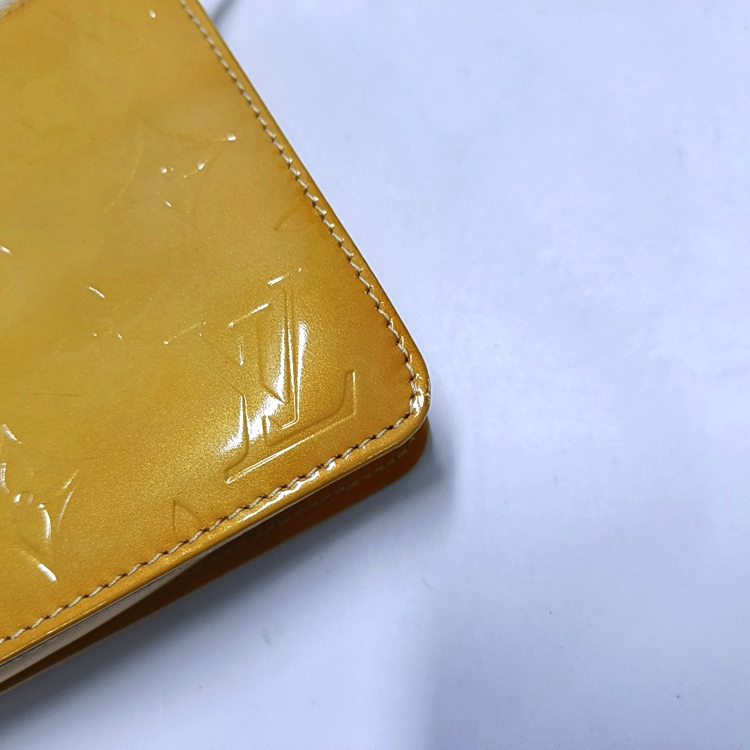 LOUIS VUITTON LEXINGTON Yellow Patent Leather Monogrammed Clutch Golden hardware Vintage model-(SKU)-948034395