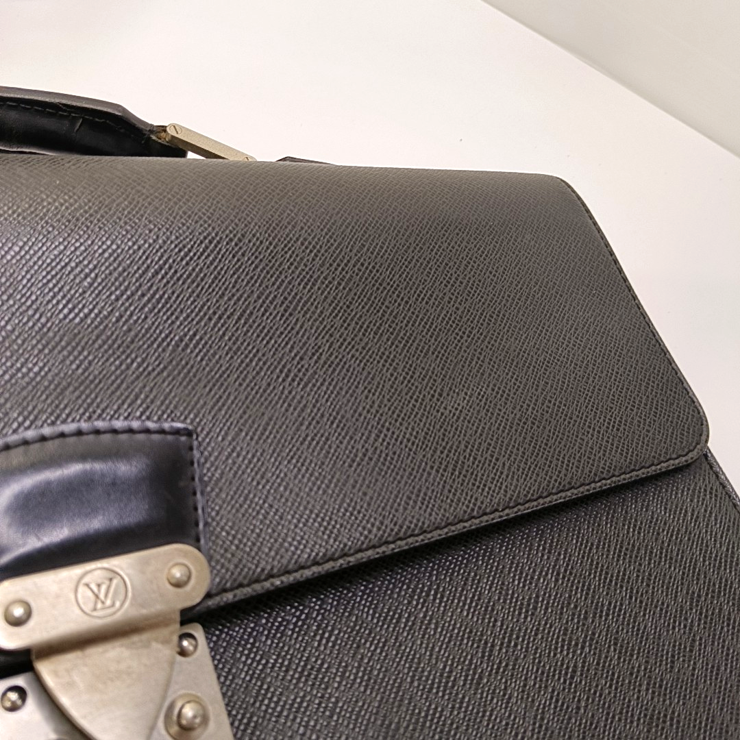 LOUIS VUITTON ROBUSTO Black cowhide tote bag Silver Hardware-(SKU)-949370628