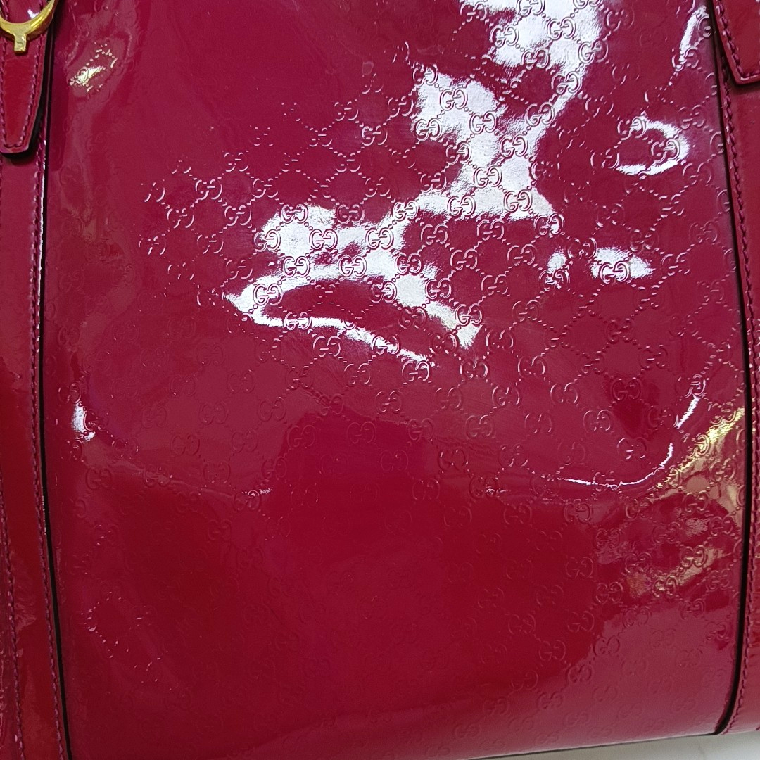 GUCCI Microguccissima Fuchsia Patent Leather Monogrammed Quilted Single Shoulder Bag Golden hardware-(SKU)-958957930