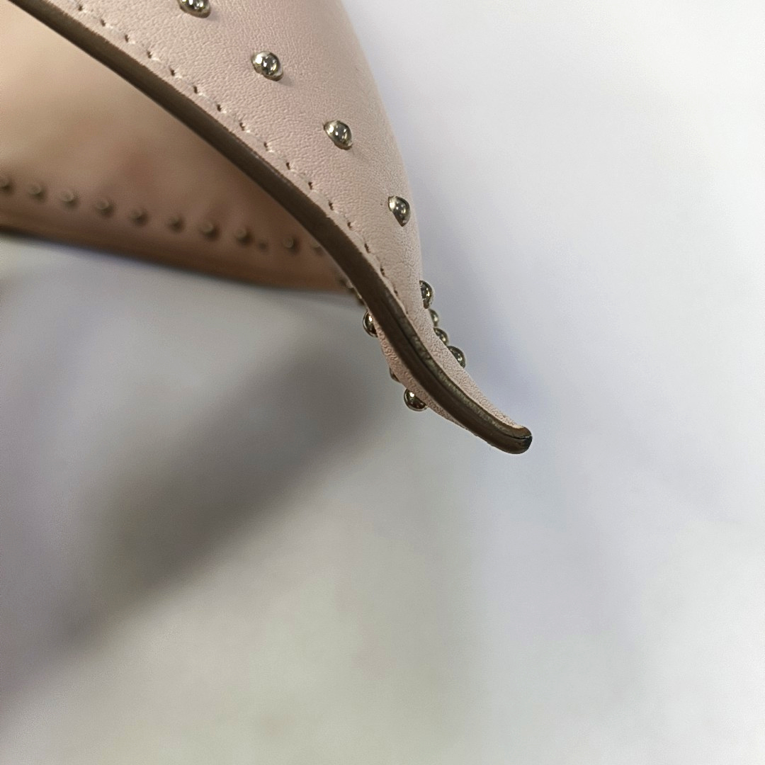 GIVENCHY Pink Cowhide Stud Handbag Silver Hardware-(SKU)-950713863