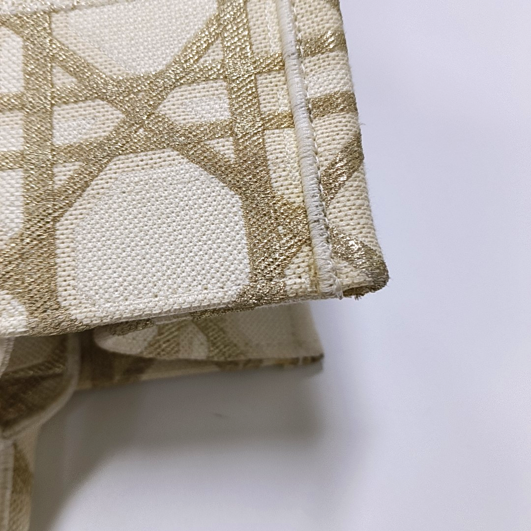 DIOR Book Tote Medium White Canvas Embroidered Handbag Single Shoulder Bag-(SKU)-964968341
