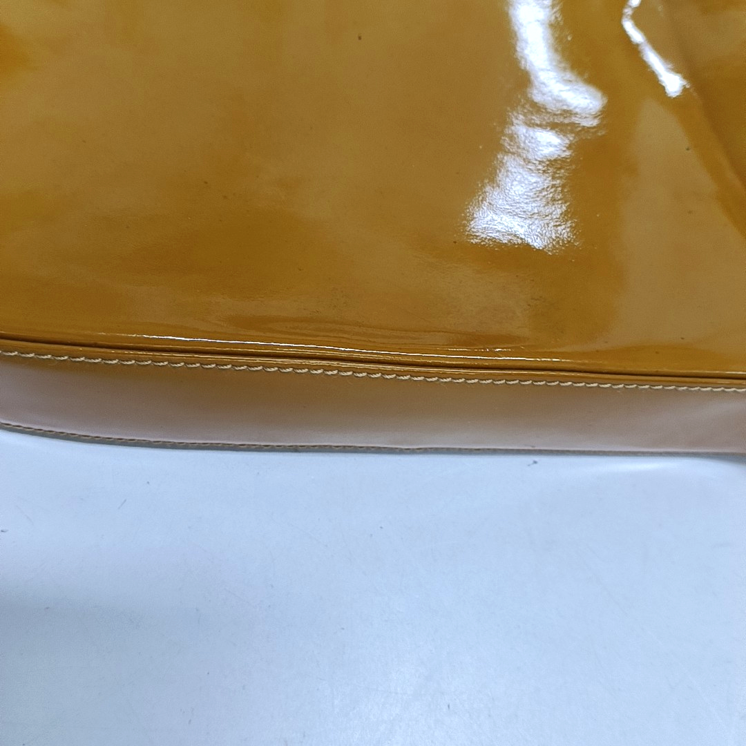 FERRAGAMO Tote bag Brown Cowhide Single Shoulder Bag Tote Golden hardware-(SKU)-942554385