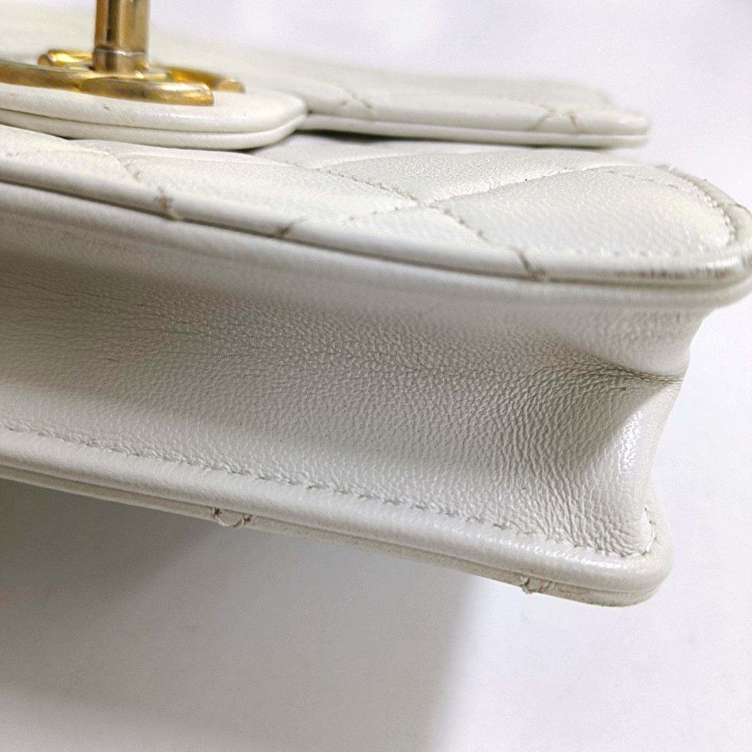 CHANEL CLASSIC FLAP White Lamb Calfskin Quilted Handbag Single Shoulder Bag Gold Hardware 30 Clasp-(SKU)-959631045