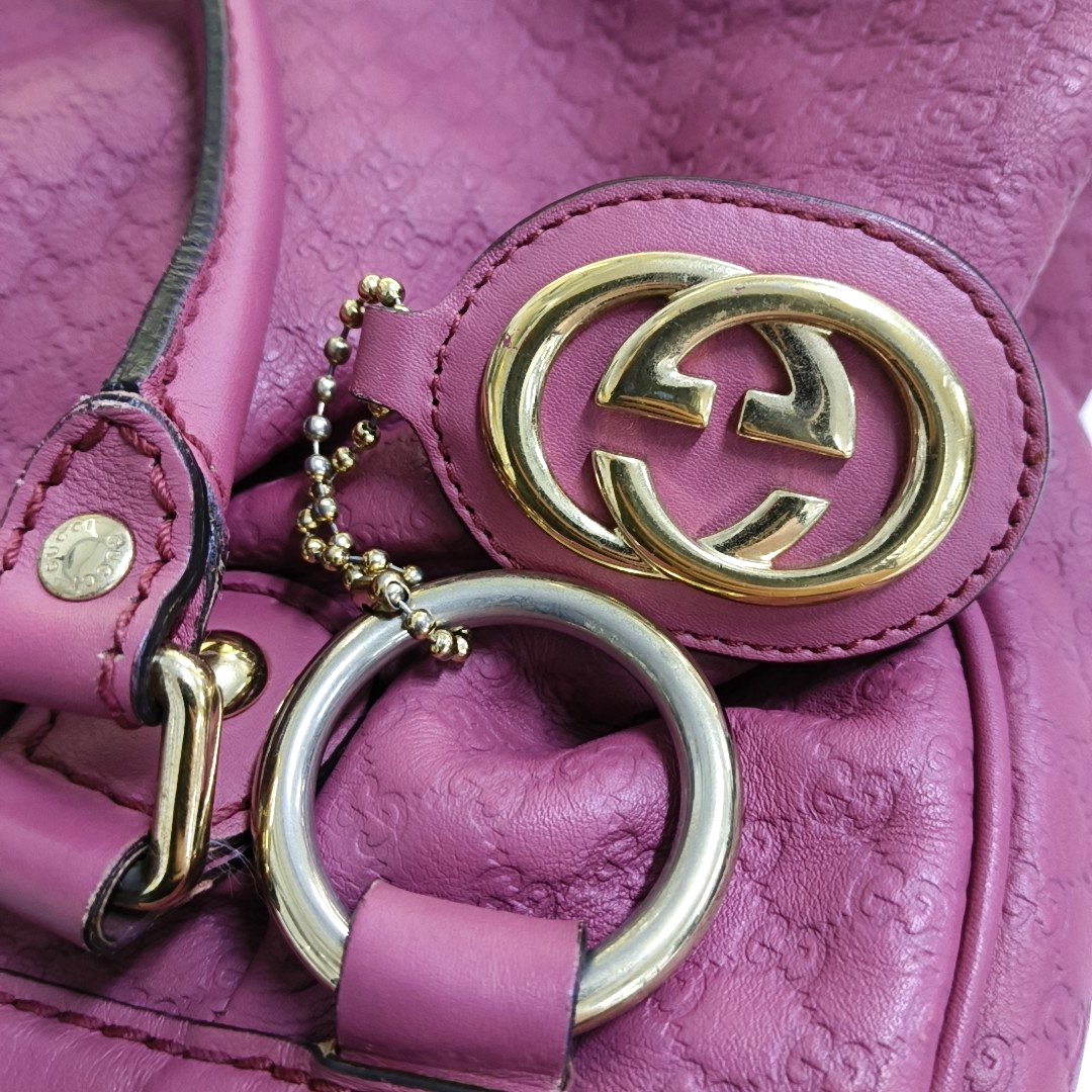 GUCCI Sukey Pink Cowhide Old Flower Embossed Handbag Golden hardware-(SKU)-948483016