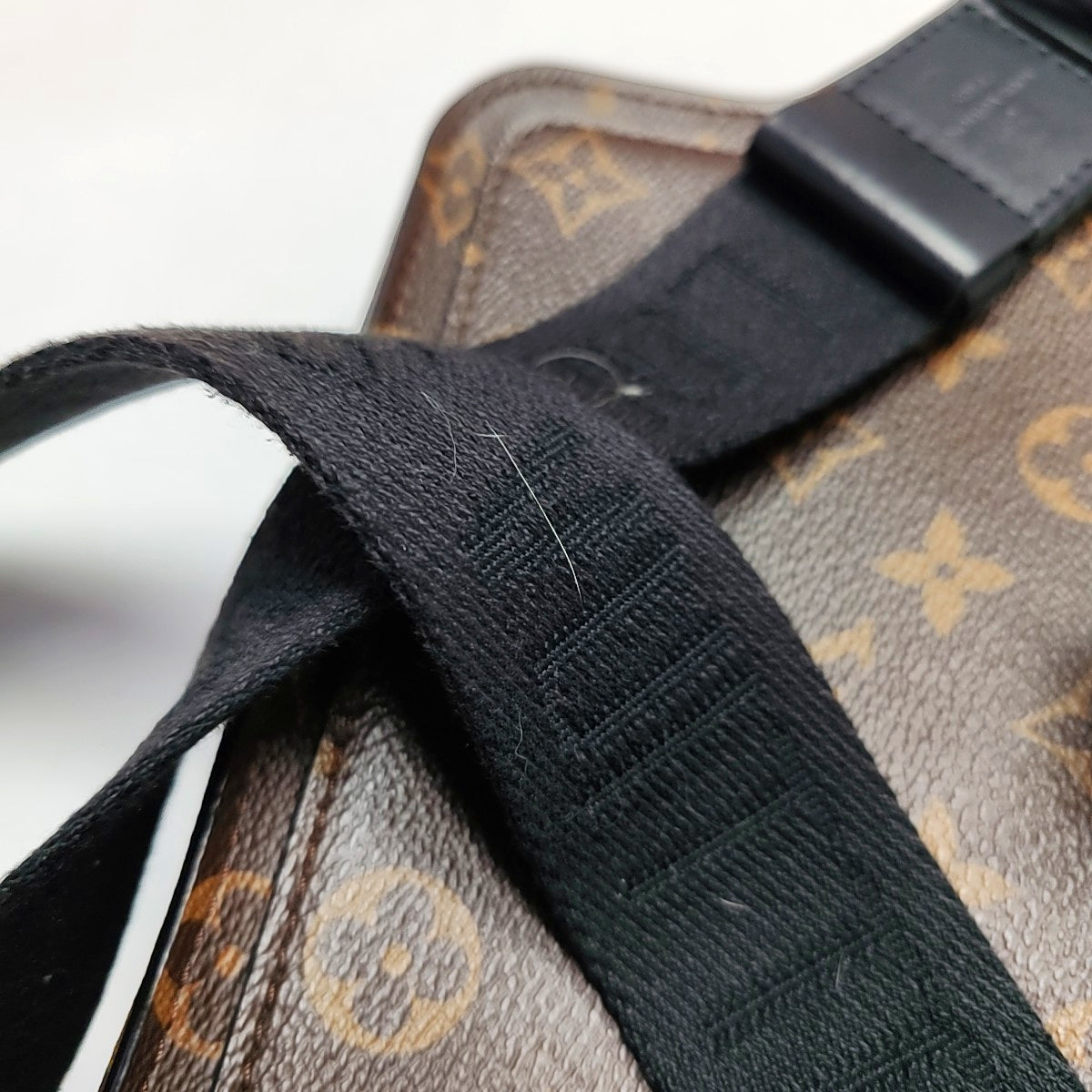 LOUIS VUITTON S LOCK Brown Coated Canvas Monogram Waist Bag with Black Hardware-(SKU)-970661468