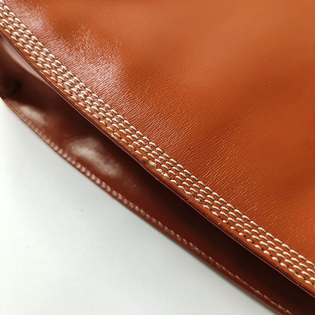 LOEWE Brown Cowhide Quilted shoulder bag Golden hardware-(SKU)-946671303