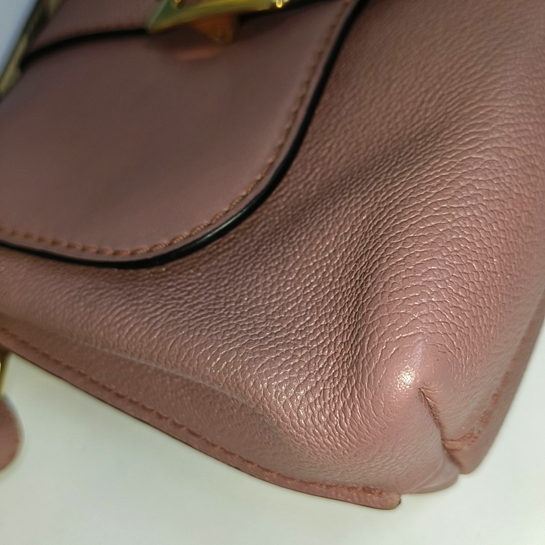 BURBERRY Buckle Beige Leather Crossbody Bag Single Shoulder Bag Golden hardware Removable shoulder strap-(SKU)-940108436