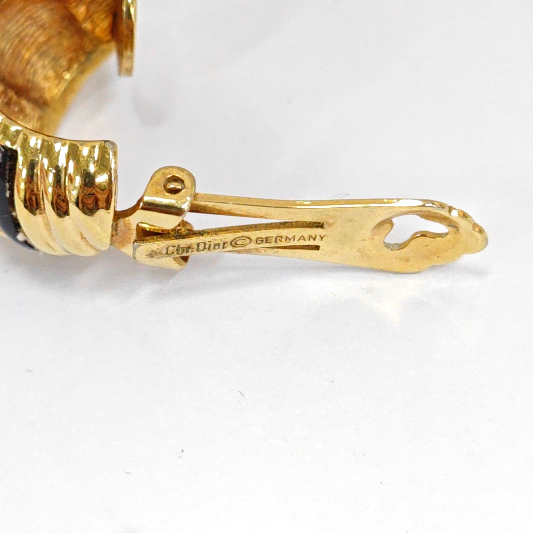 DIOR Twist Round金色合金,人造水晶,其他镶嵌Ear clamp-(SKU)-942095174