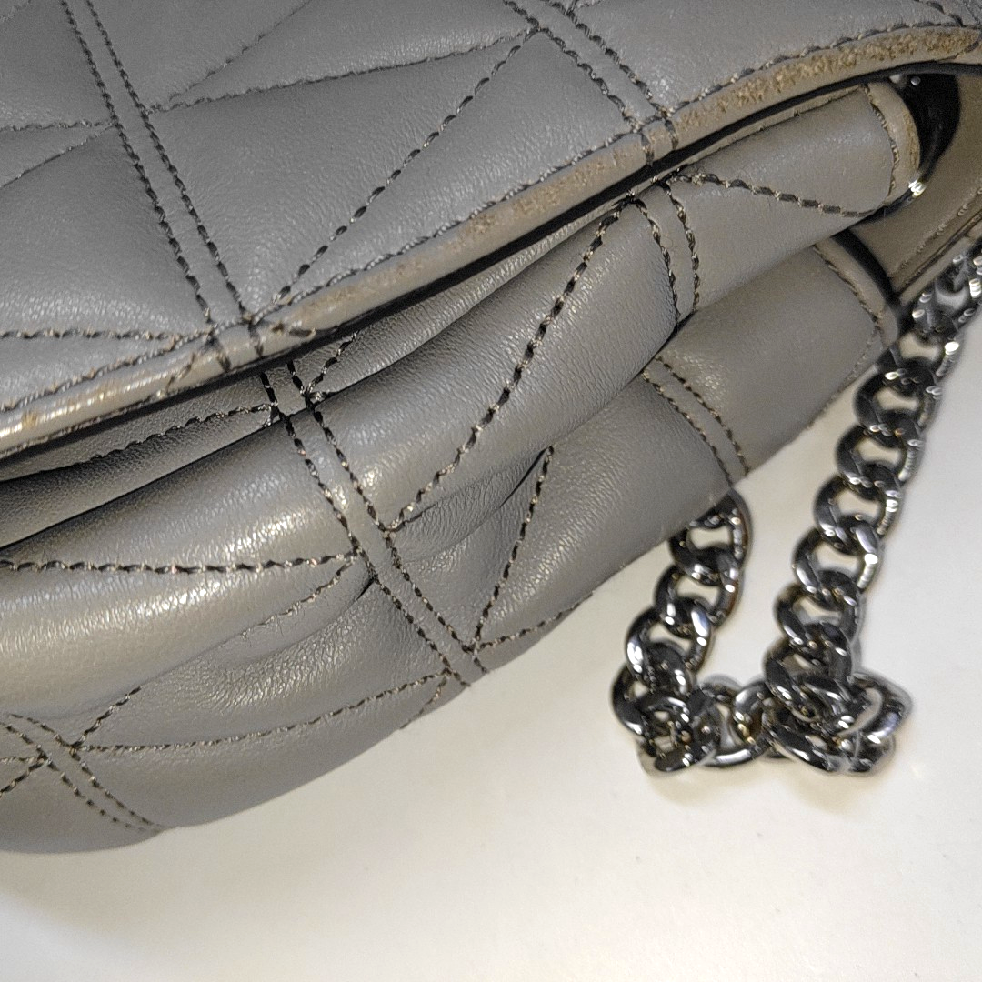 MICHAEL KORS Medium size Gray Cowhide Quilted Single Shoulder Bag Crossbody Silver Hardware-(SKU)-14349327