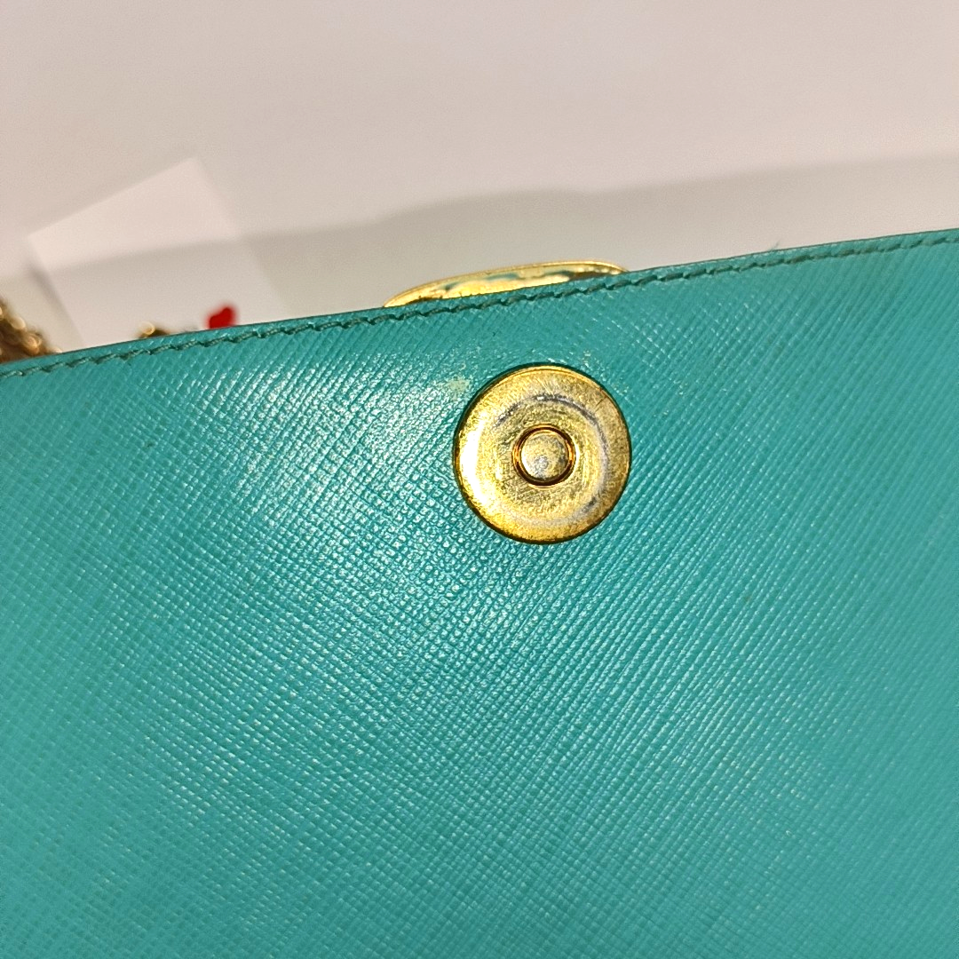 FERRAGAMO Vara Green Cowhide Single Shoulder Bag Crossbody Golden hardware Removable shoulder strap-(SKU)-930663462