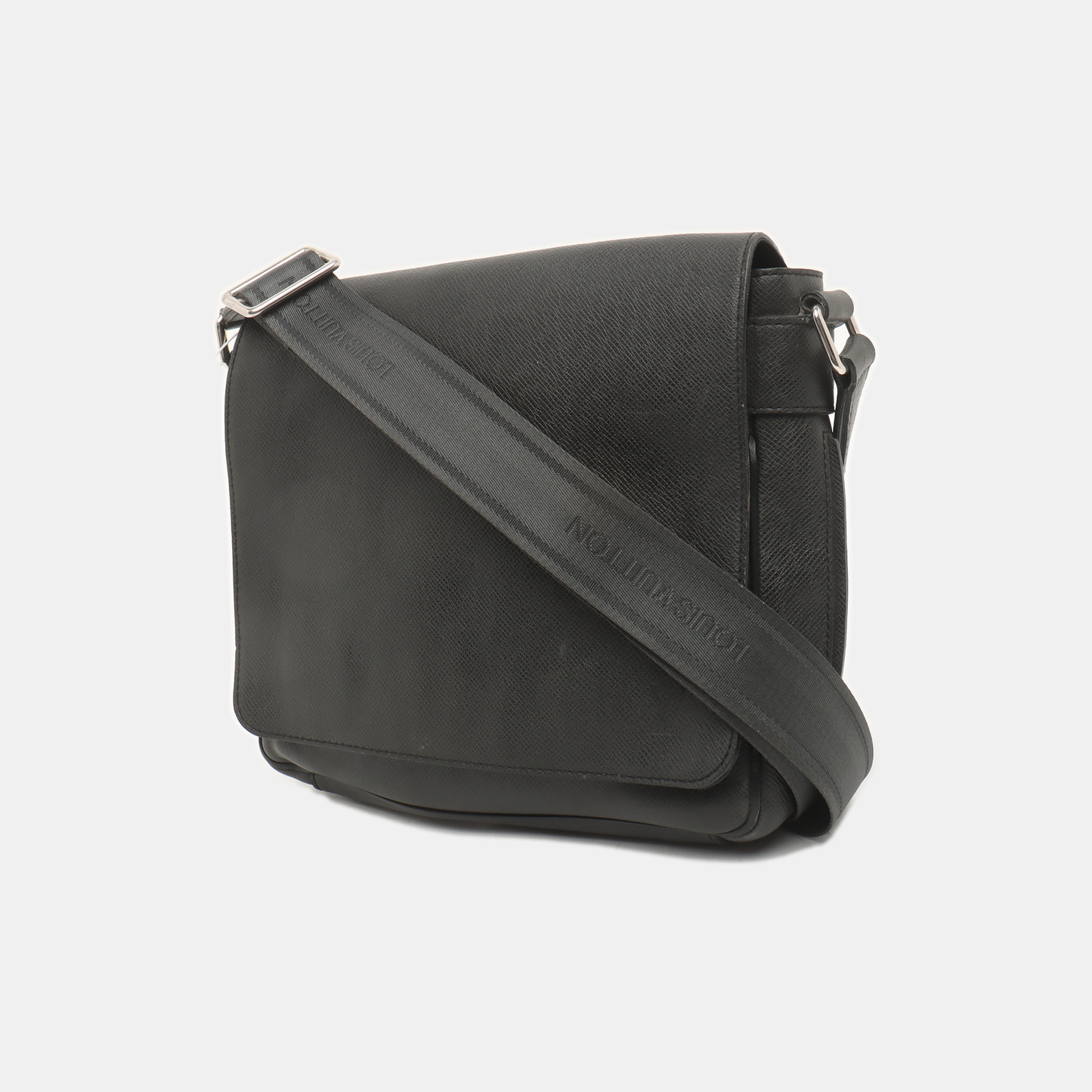 LOUIS VUITTON Black Cowhide Single Shoulder Bag Crossbody Bag Silver Hardware-(SKU)-939481514