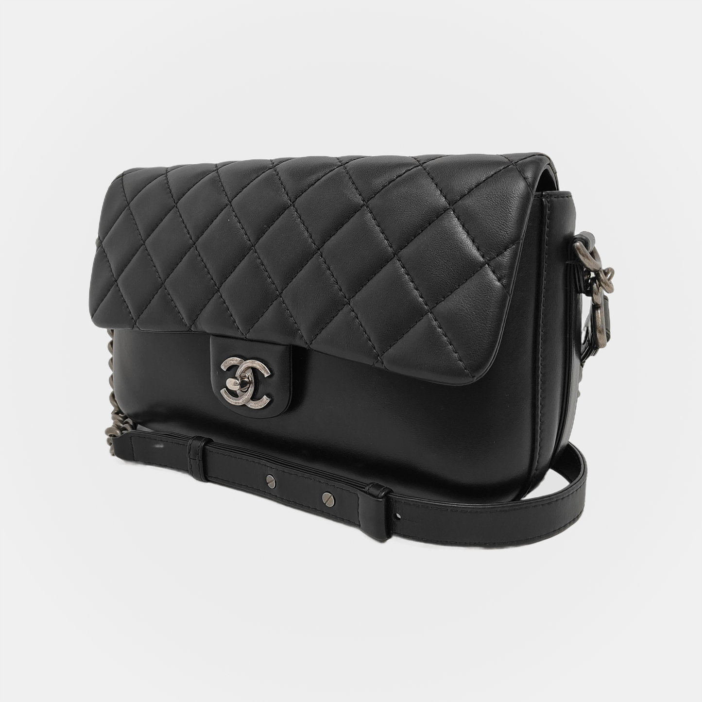 CHANEL CLASSIC FLAP Black Calfskin Quilted Shoulder Bag Tote Bag Crossbody Bag Palladium Hardware 23 Clasp-(SKU)-947760790