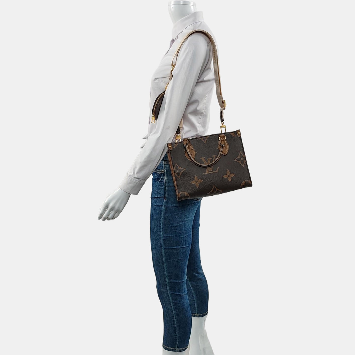 LOUIS VUITTON ONTHEGO Small Monogram Brown Coated Canvas Flower Print Jungle Bag Shoulder Bag Crossbody Bag Golden Hardware Removable Strap-(SKU)-964896748
