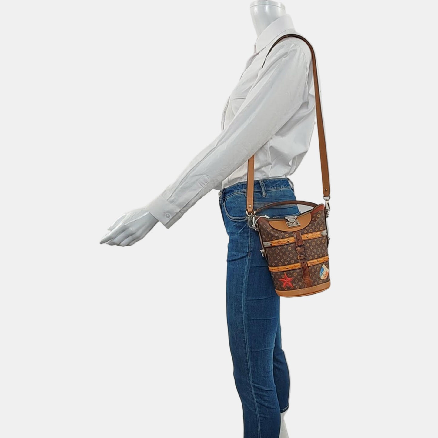 LOUIS VUITTON DUFFLE Brown Coated Canvas Monogram French Fry Shoulder Bag with Shoulder Strap, Silver Hardware, Removable Shoulder Strap-(SKU)-968214373