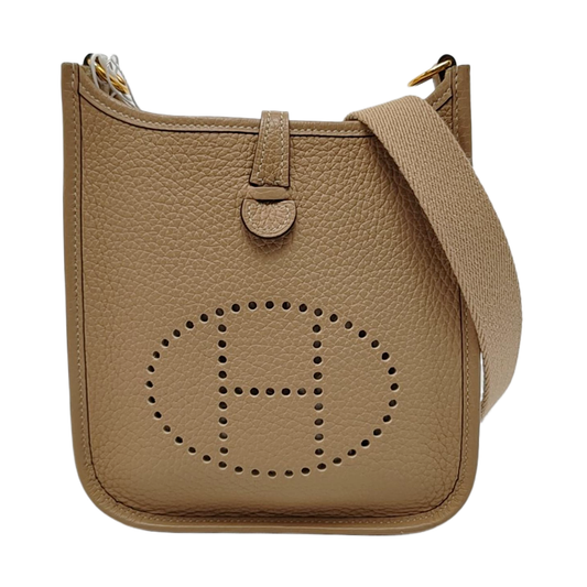HERMÈS Evelyne TPM Malfatti Beige Clemence Leather Cutout Evelyne Shoulder Bag Crossbody Bag Golden Hardware U Engraved Removable Shoulder Strap-(SKU)-969331994