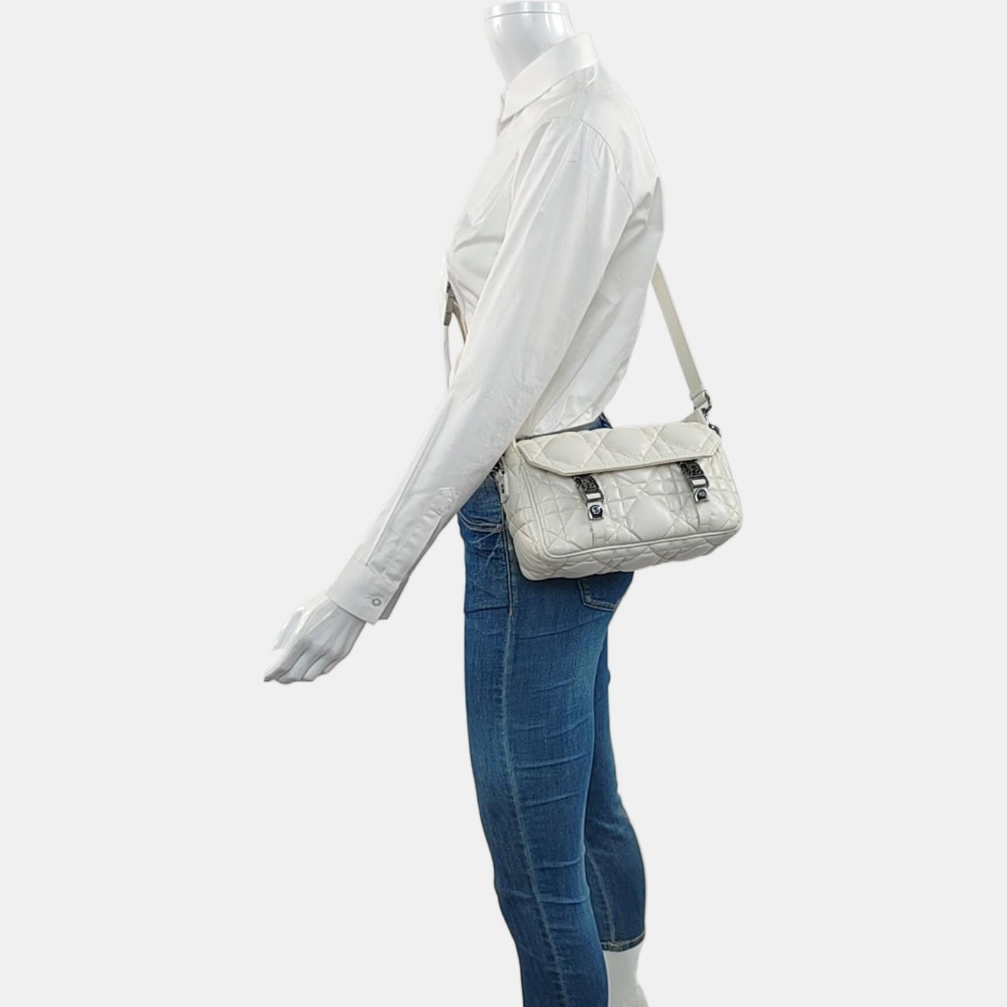DIOR Diortravel Nomad White Lamb Calfskin Quilted Cannage Single Shoulder Bag Crossbody Bag Handbag Black Hardware Removable Shoulder Strap-(SKU)-970843893