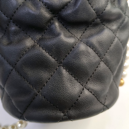 CHANEL DRAWSTRING Mini Black Calfskin Quilted Crossbody Shoulder Bag with Gold Hardware, 31 openings-(SKU)-953109942