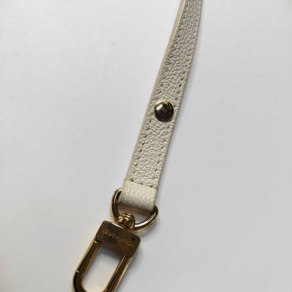 LOUIS VUITTON MÉTIS EAST WEST White Leather Monogram Embossed Messenger Bag Crossbody Tote Bag Shoulder Bag Golden Hardware Removable Shoulder Strap-(SKU)-963714224
