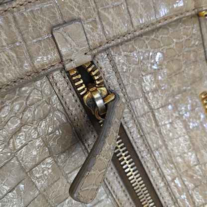 Miu Miu Tote bag Khaki Cowhide Crocodile Pattern Single Shoulder Bag Tote Bag Crossbody Golden hardware Removable shoulder strap-(SKU)-947097579
